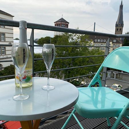 Avi City Burgplatz Apartments Дюселдорф Екстериор снимка