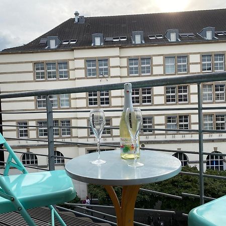 Avi City Burgplatz Apartments Дюселдорф Екстериор снимка