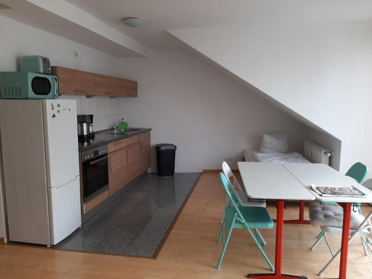 Avi City Burgplatz Apartments Дюселдорф Екстериор снимка