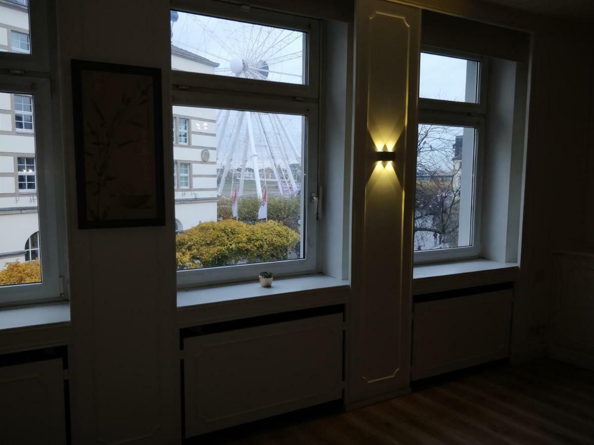 Avi City Burgplatz Apartments Дюселдорф Екстериор снимка