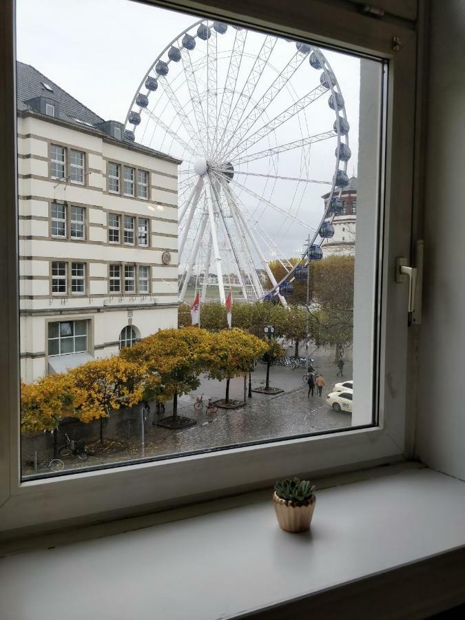 Avi City Burgplatz Apartments Дюселдорф Екстериор снимка